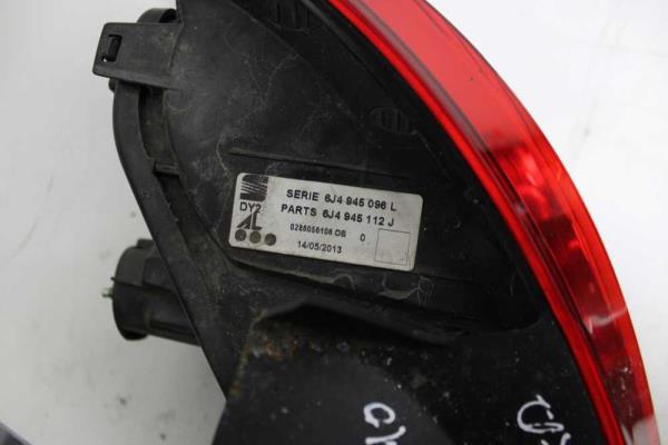 FEU ARRIERE DROIT SEAT - Vue 2